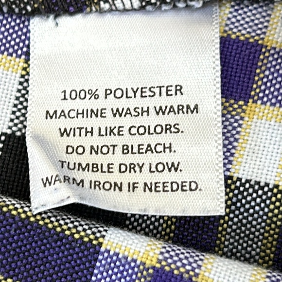 Parker purple/black pleated schoolgirl uniform skirt. Side zip. Size 2. - Picture 6 of 13